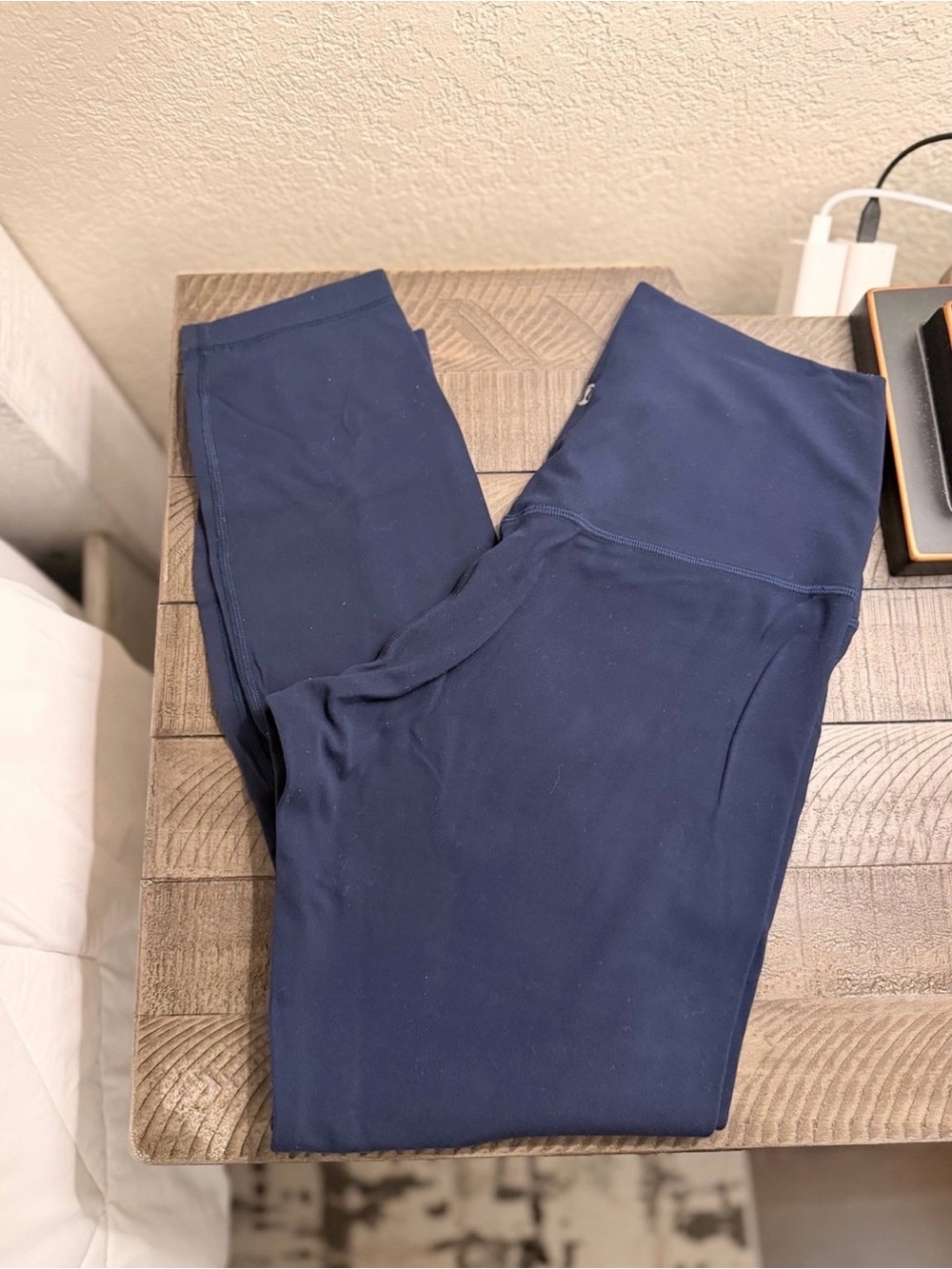lululemon Navy Align leggings 25”